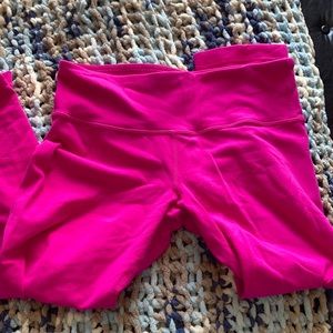 Lululemon hot pink crops